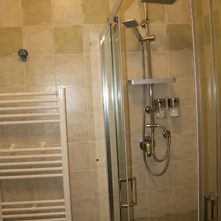 Casa Lucia Private Car Or Motorcycle Park Apartment Lucca