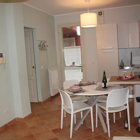 Casa Lucia Private Car Or Motorcycle Park Apartment *