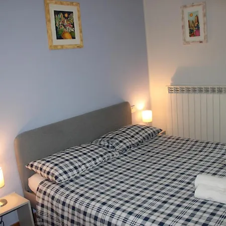 Casa Lucia Private Car Or Motorcycle Park Apartment *
